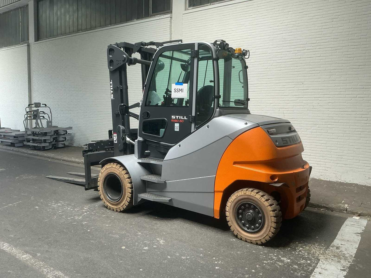 STILL - RX60-80 CAB - FORKLIFT TRUCKS - 2023 - Forklift: picture 5 STILL - RX60-80 CAB - FORKLIFT TRUCKS - 2023 - Forklift: picture 5