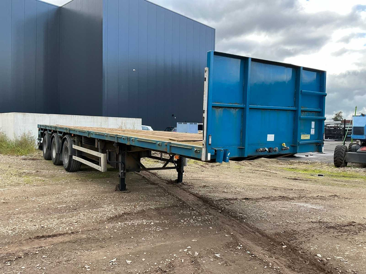 2004 FLOOR FLO-17-30K1 SEMI-TRAILER - Semi-trailer: picture 3 2004 FLOOR FLO-17-30K1 SEMI-TRAILER - Semi-trailer: picture 3