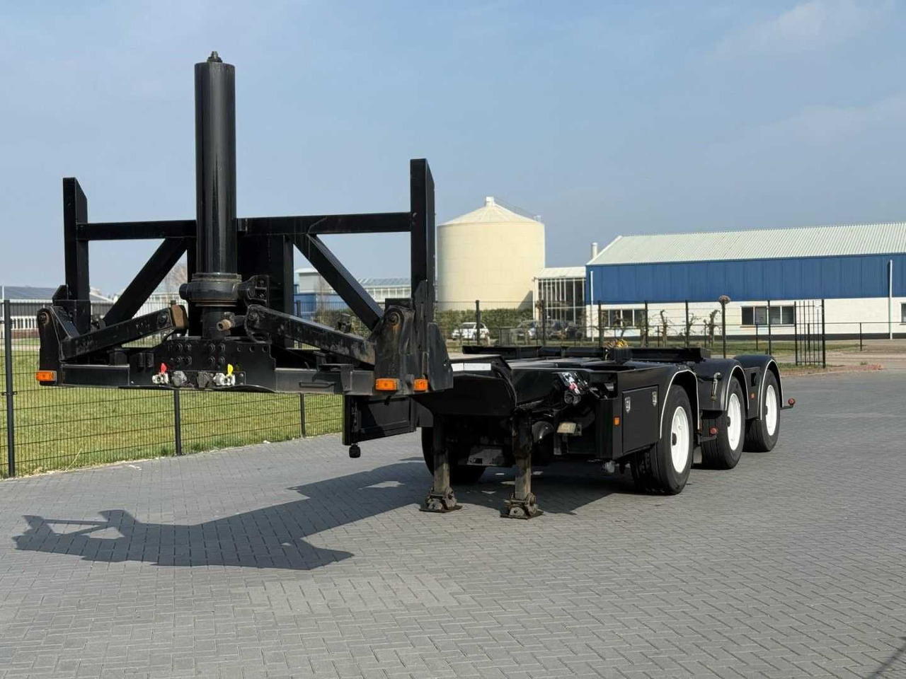 D-TEC - 2011 - CTD-41-03D - TIPPER - CONTAINER - STEERING - LIFT AXLE - OL-18-GY - Semi-trailer: picture 1 D-TEC - 2011 - CTD-41-03D - TIPPER - CONTAINER - STEERING - LIFT AXLE - OL-18-GY - Semi-trailer: picture 1