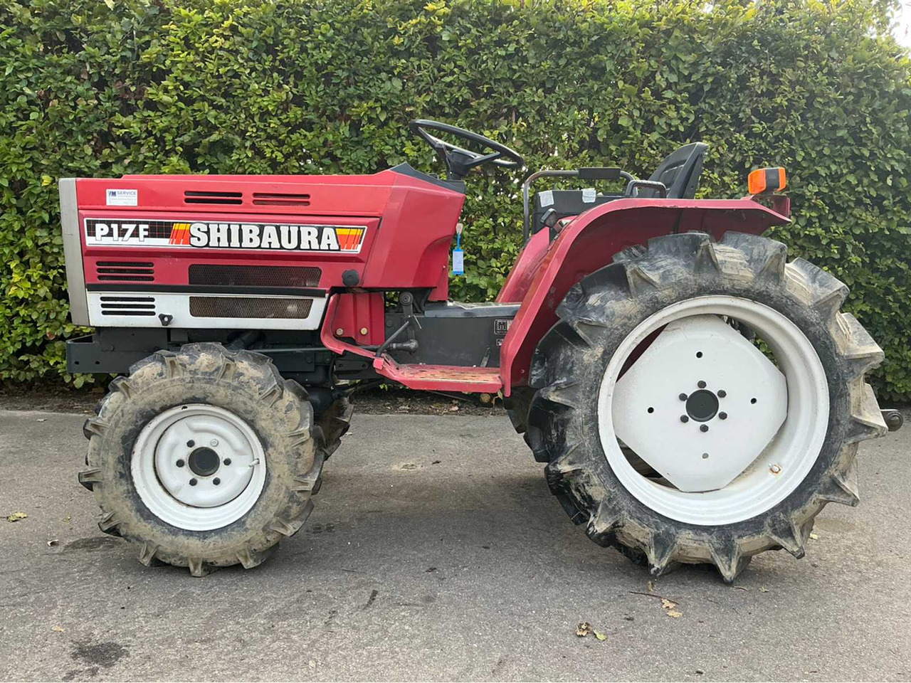 Shibaura P-17F - Compact tractor: picture 2 Shibaura P-17F - Compact tractor: picture 2