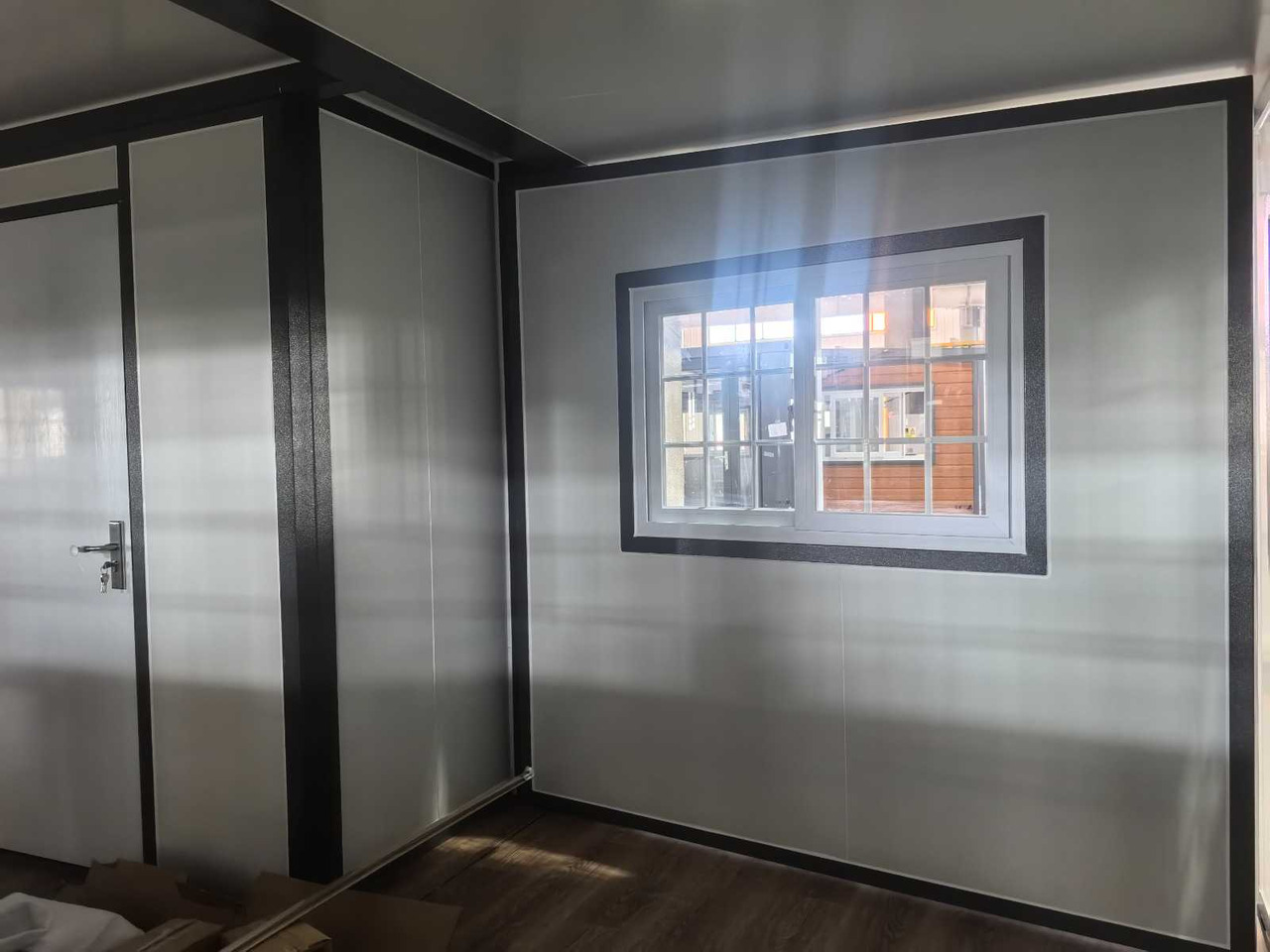 Construction container Stahlworks Deluxe (19ft*13ft): picture 6