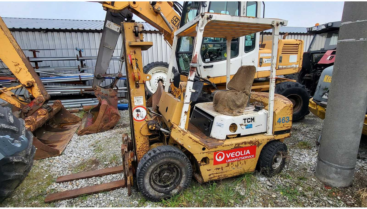 TCM FD25Z4 FORKLIFT TRUCKS - Forklift: picture 1 TCM FD25Z4 FORKLIFT TRUCKS - Forklift: picture 1