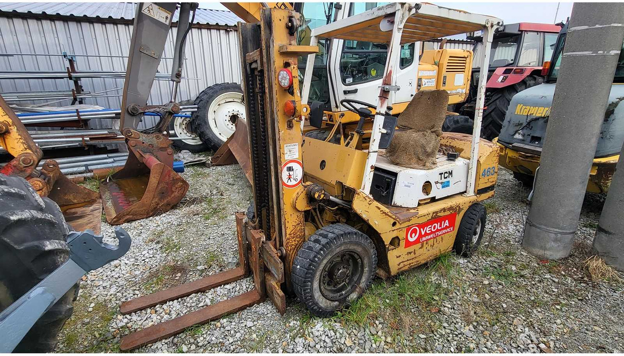 TCM FD25Z4 FORKLIFT TRUCKS - Forklift: picture 2 TCM FD25Z4 FORKLIFT TRUCKS - Forklift: picture 2