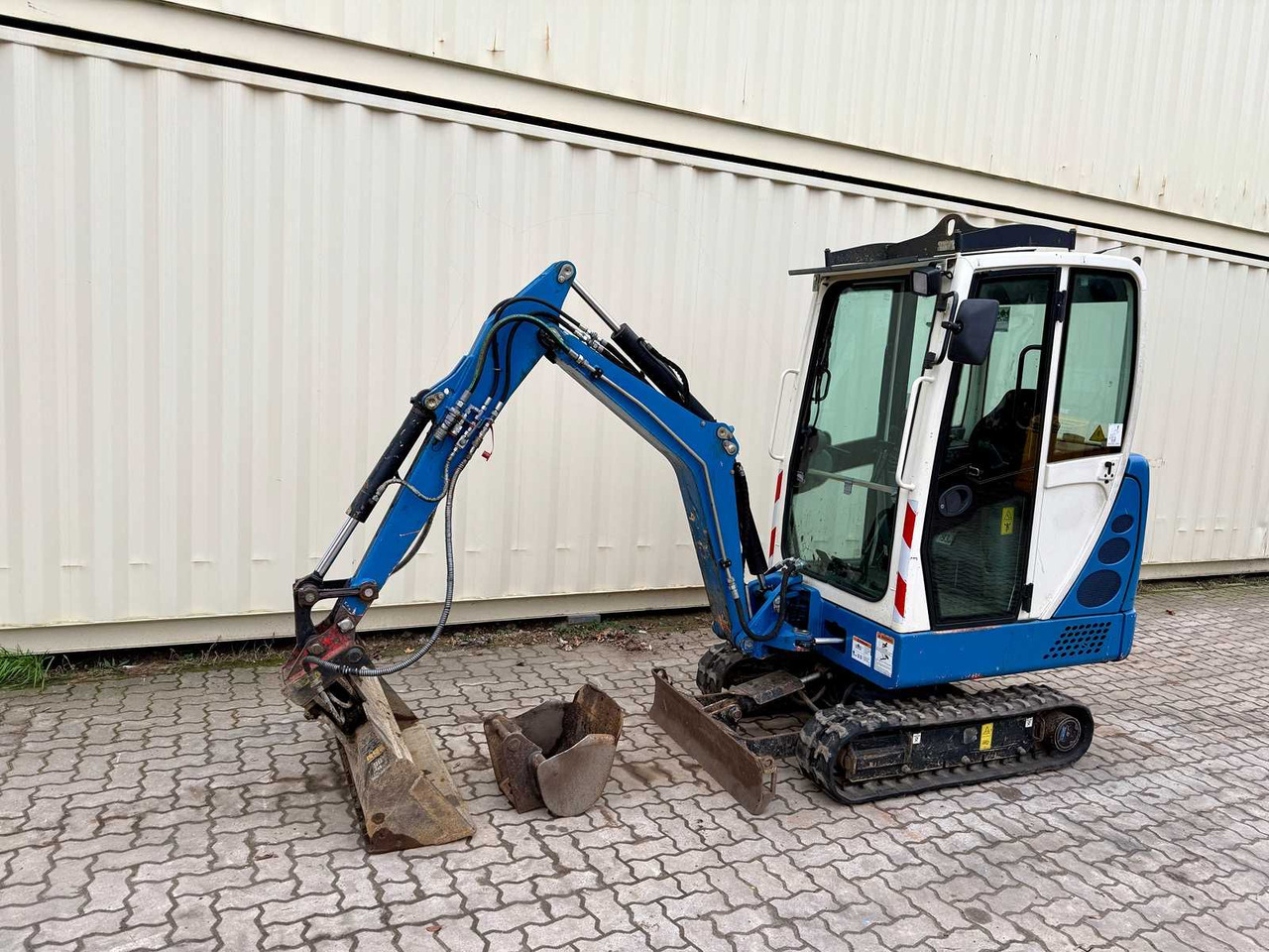 TEREX - TC16 - 2015 - MINI EXCAVATORS - Mini excavator: picture 1 TEREX - TC16 - 2015 - MINI EXCAVATORS - Mini excavator: picture 1