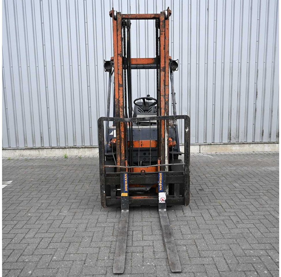 TOYOTA - 1991 - 02 5FDF 25 - FORKLIFT TRUCK - Forklift: picture 5 TOYOTA - 1991 - 02 5FDF 25 - FORKLIFT TRUCK - Forklift: picture 5