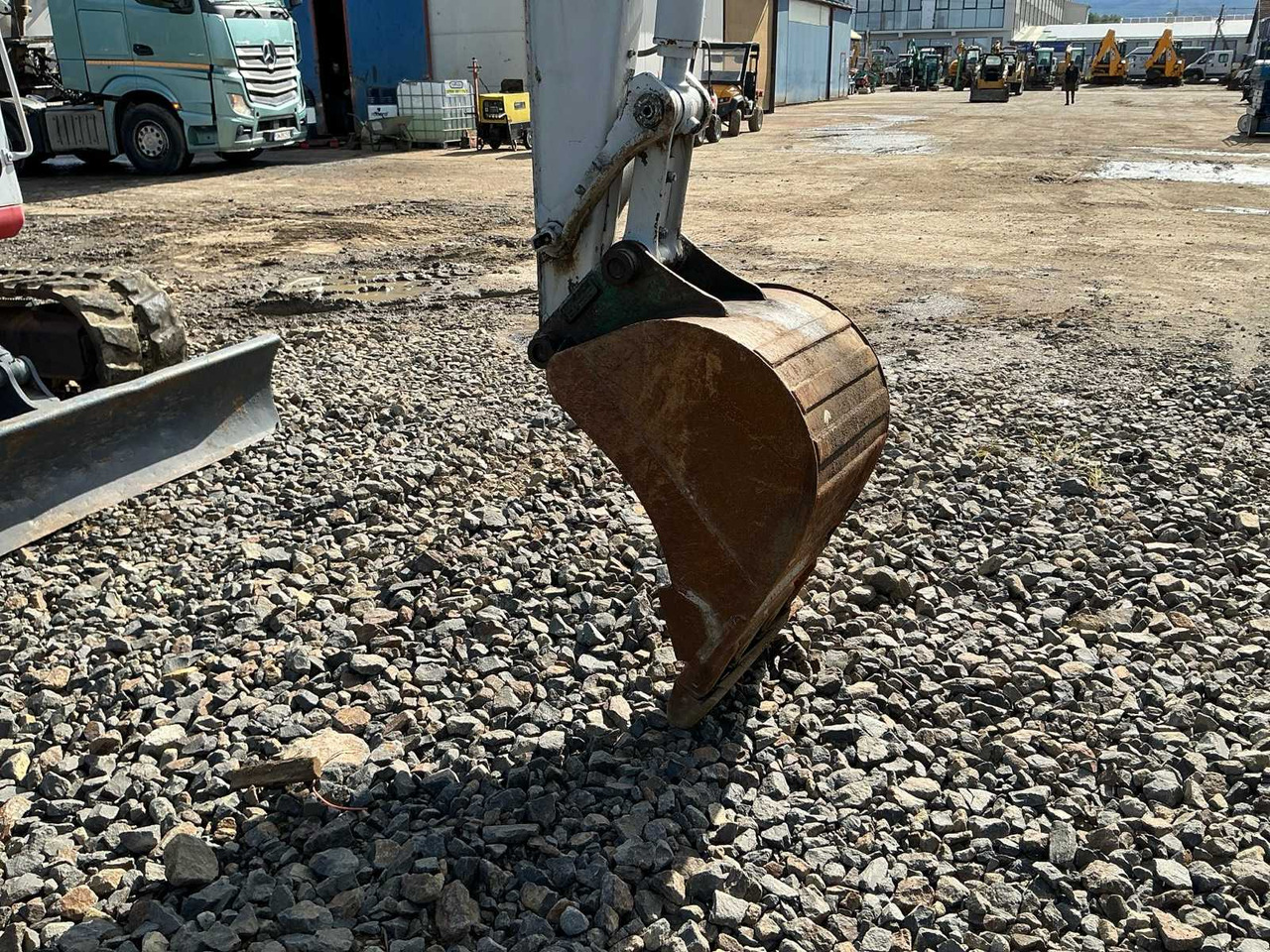 Crawler excavator Takeuchi TAKEUCHI - TB175 - MIDI-EXCAVATOR - 2006: picture 14 Crawler excavator Takeuchi TAKEUCHI - TB175 - MIDI-EXCAVATOR - 2006: picture 14