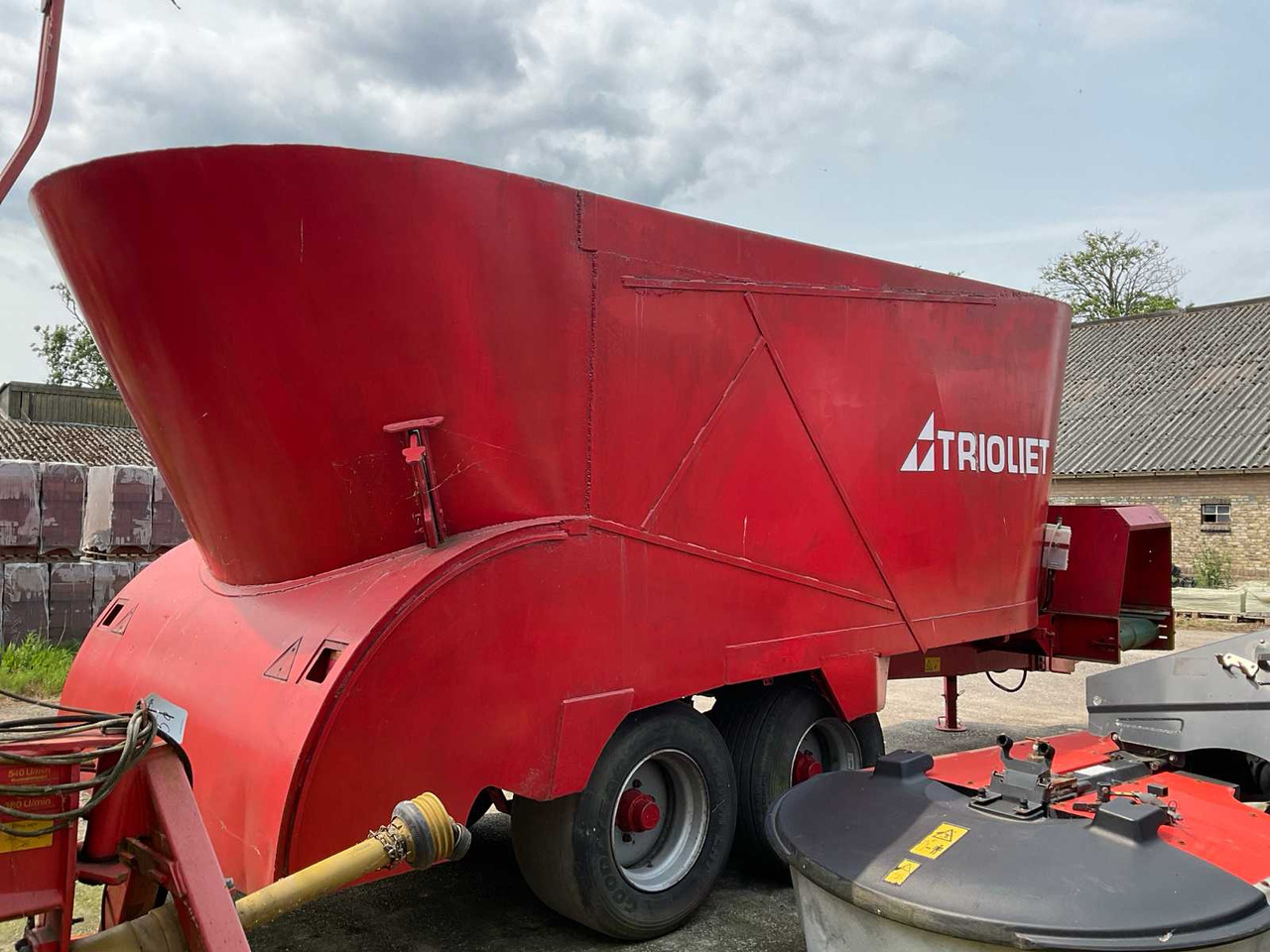 Trioliet TM2-1600 - Forage mixer wagon: picture 3 Trioliet TM2-1600 - Forage mixer wagon: picture 3