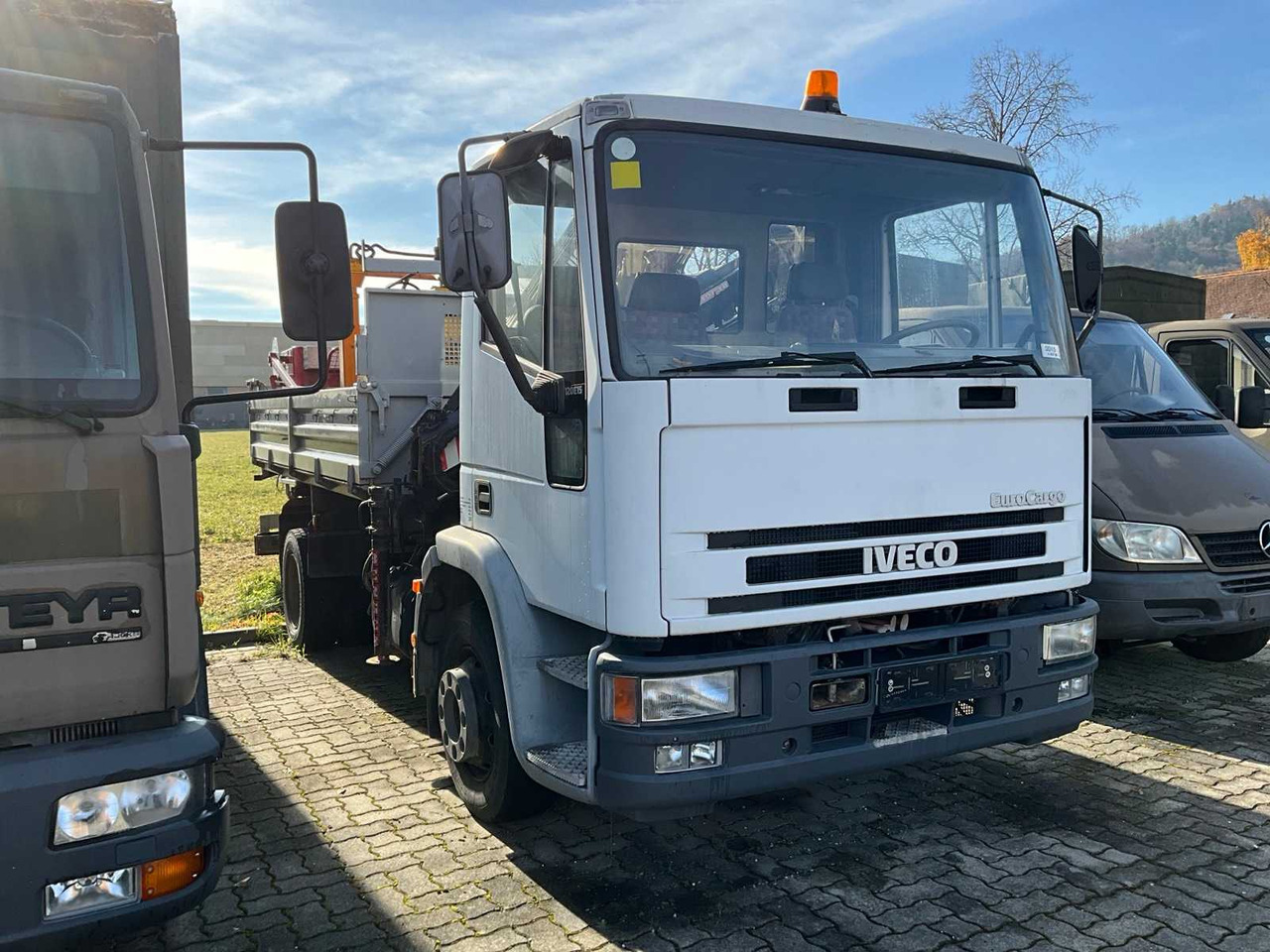 1995 IVECO 120 E 15 TRUCK WITH CRANE AND ACCESSORIES - Truck: picture 3 1995 IVECO 120 E 15 TRUCK WITH CRANE AND ACCESSORIES - Truck: picture 3