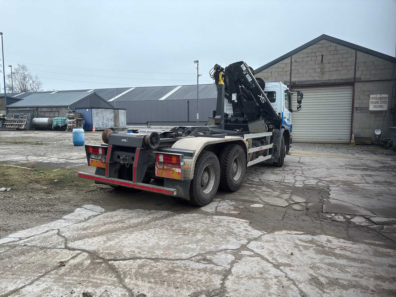 2007 MERCEDES-BENZ AXOR 2633 TRUCK - Truck: picture 3 2007 MERCEDES-BENZ AXOR 2633 TRUCK - Truck: picture 3