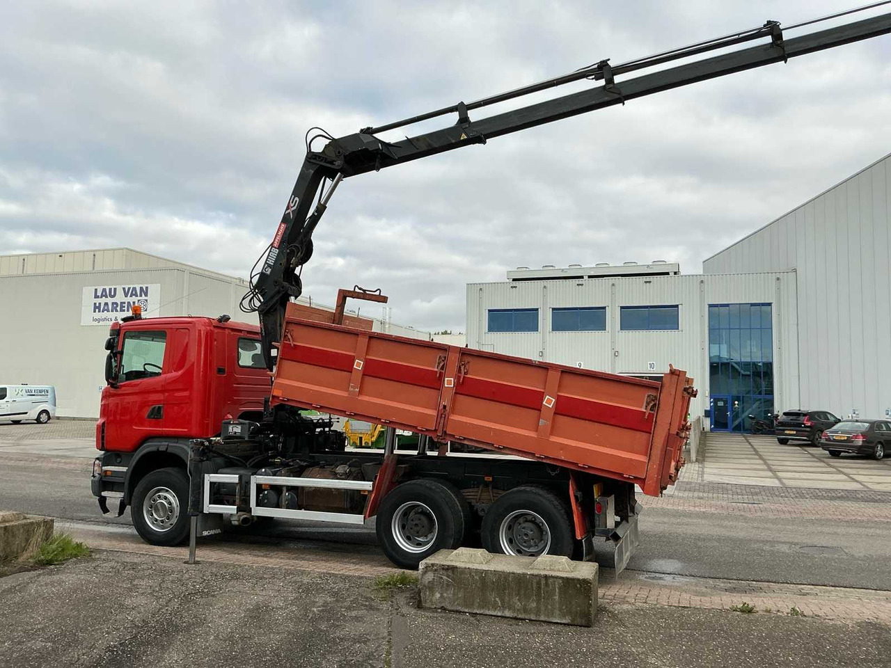 2009 SCANIA G420 TIPPER TRUCK WITH CRANE - Truck: picture 3 2009 SCANIA G420 TIPPER TRUCK WITH CRANE - Truck: picture 3