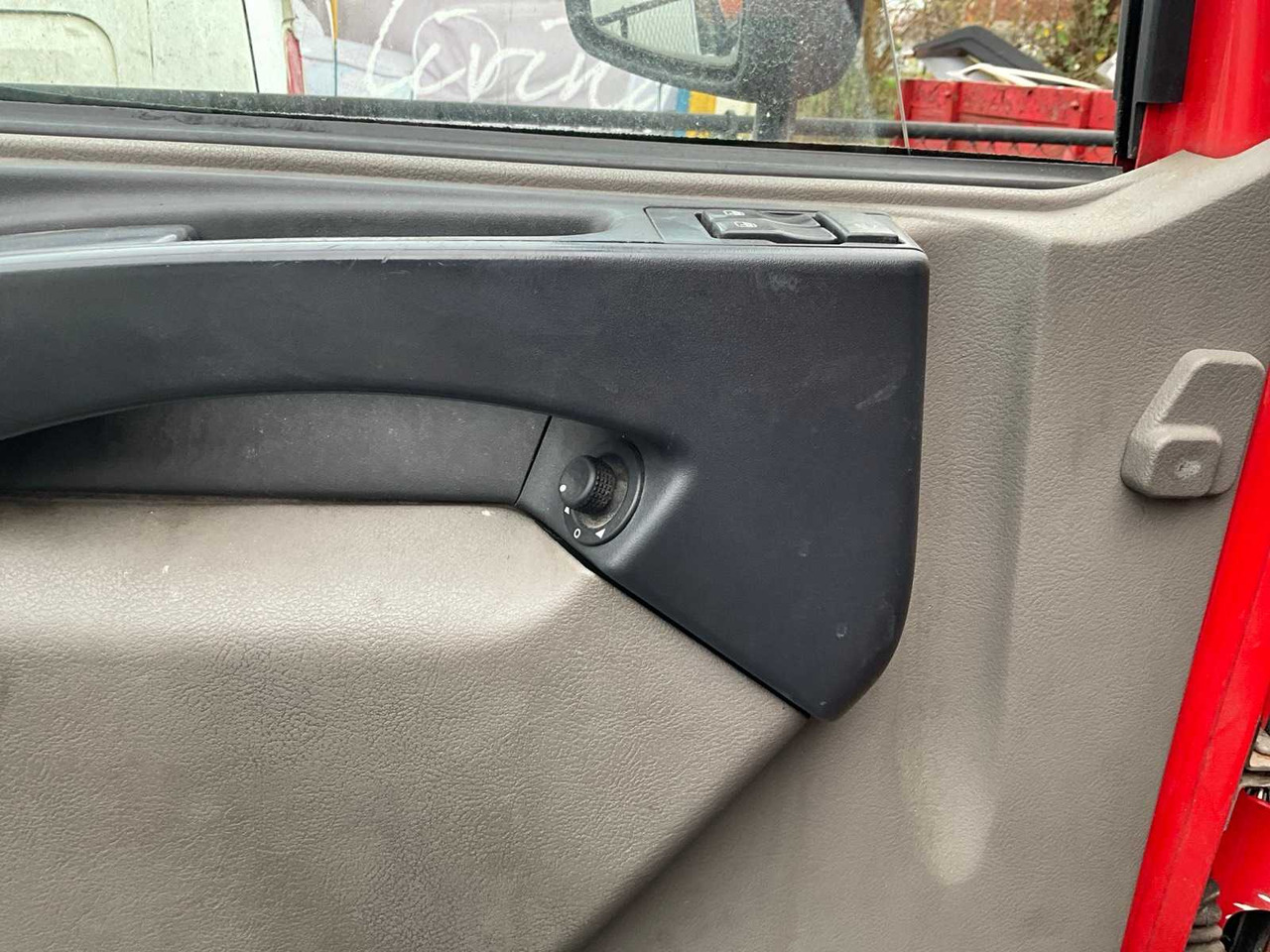 Truck 2010 DAF LF 55.250 - HYDRAULIC TAIL LIFT - 183000KM: picture 26 Truck 2010 DAF LF 55.250 - HYDRAULIC TAIL LIFT - 183000KM: picture 26