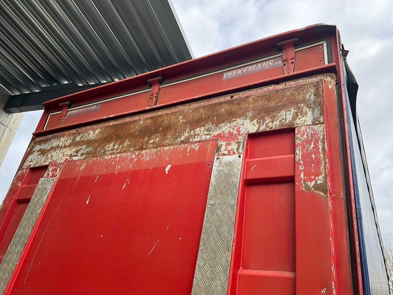 Truck 2010 DAF LF 55.250 - HYDRAULIC TAIL LIFT - 183000KM: picture 16 Truck 2010 DAF LF 55.250 - HYDRAULIC TAIL LIFT - 183000KM: picture 16