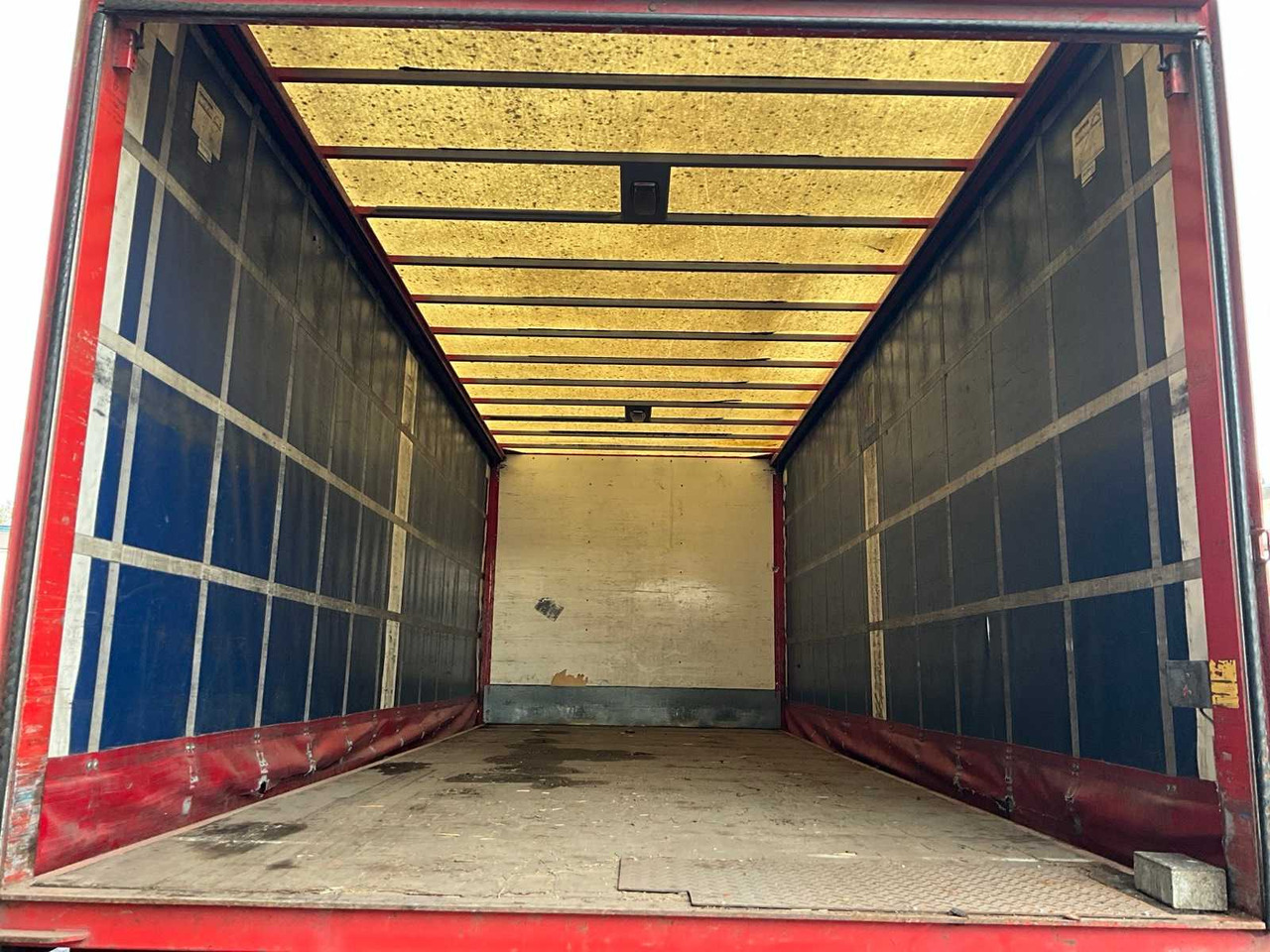 Truck 2010 DAF LF 55.250 - HYDRAULIC TAIL LIFT - 183000KM: picture 38 Truck 2010 DAF LF 55.250 - HYDRAULIC TAIL LIFT - 183000KM: picture 38