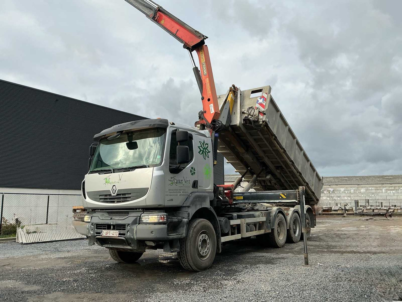 Truck 2011 RENAULT KERAX 460 TRIDEM TRUCK WITH CRANE AND CONTAINER: picture 10
