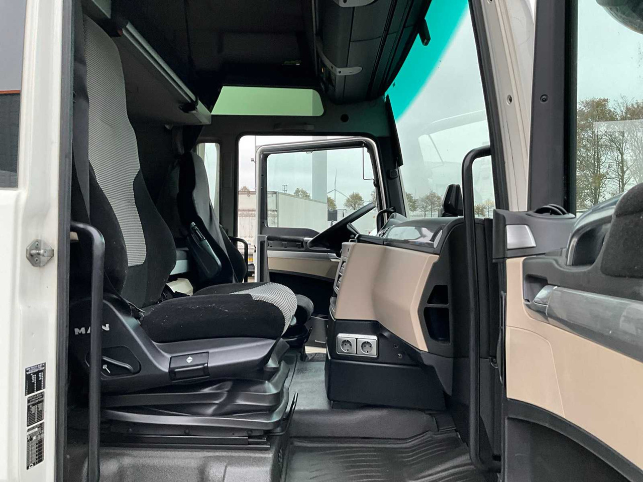 Truck 2019 MAN TGX 18.460 4X2 EURO6 TRUCK: picture 36 Truck 2019 MAN TGX 18.460 4X2 EURO6 TRUCK: picture 36