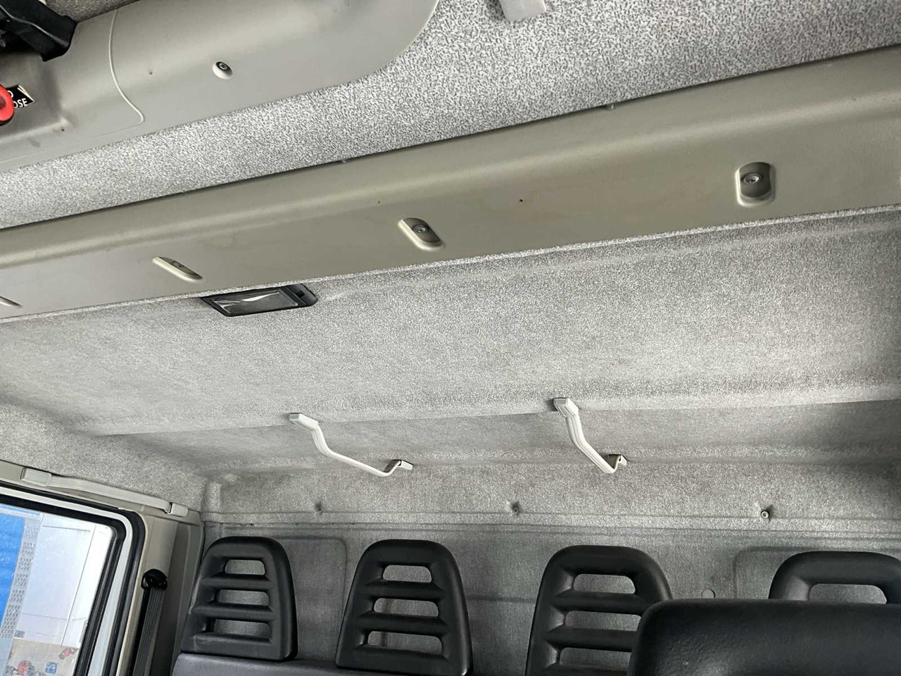 Truck IVECO EUROCARGO - 2008: picture 21