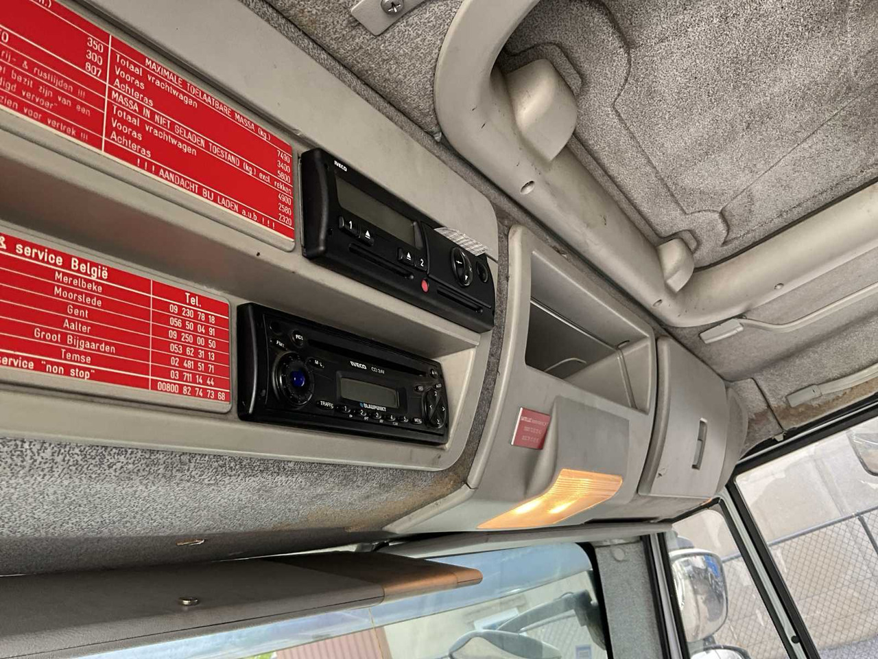 Truck IVECO EUROCARGO - 2008: picture 22