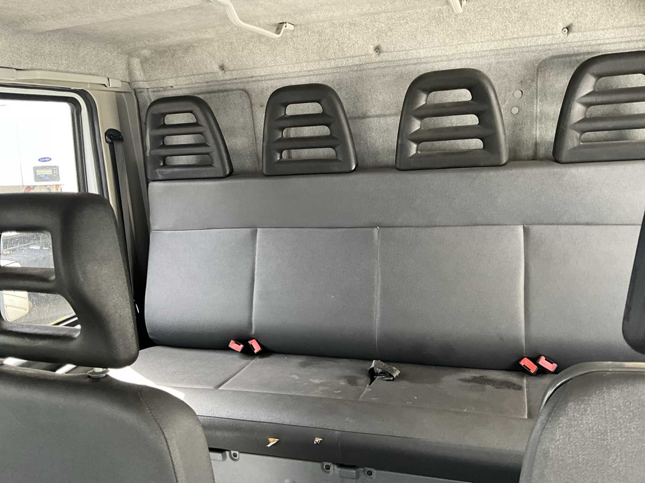 Truck IVECO EUROCARGO - 2008: picture 19