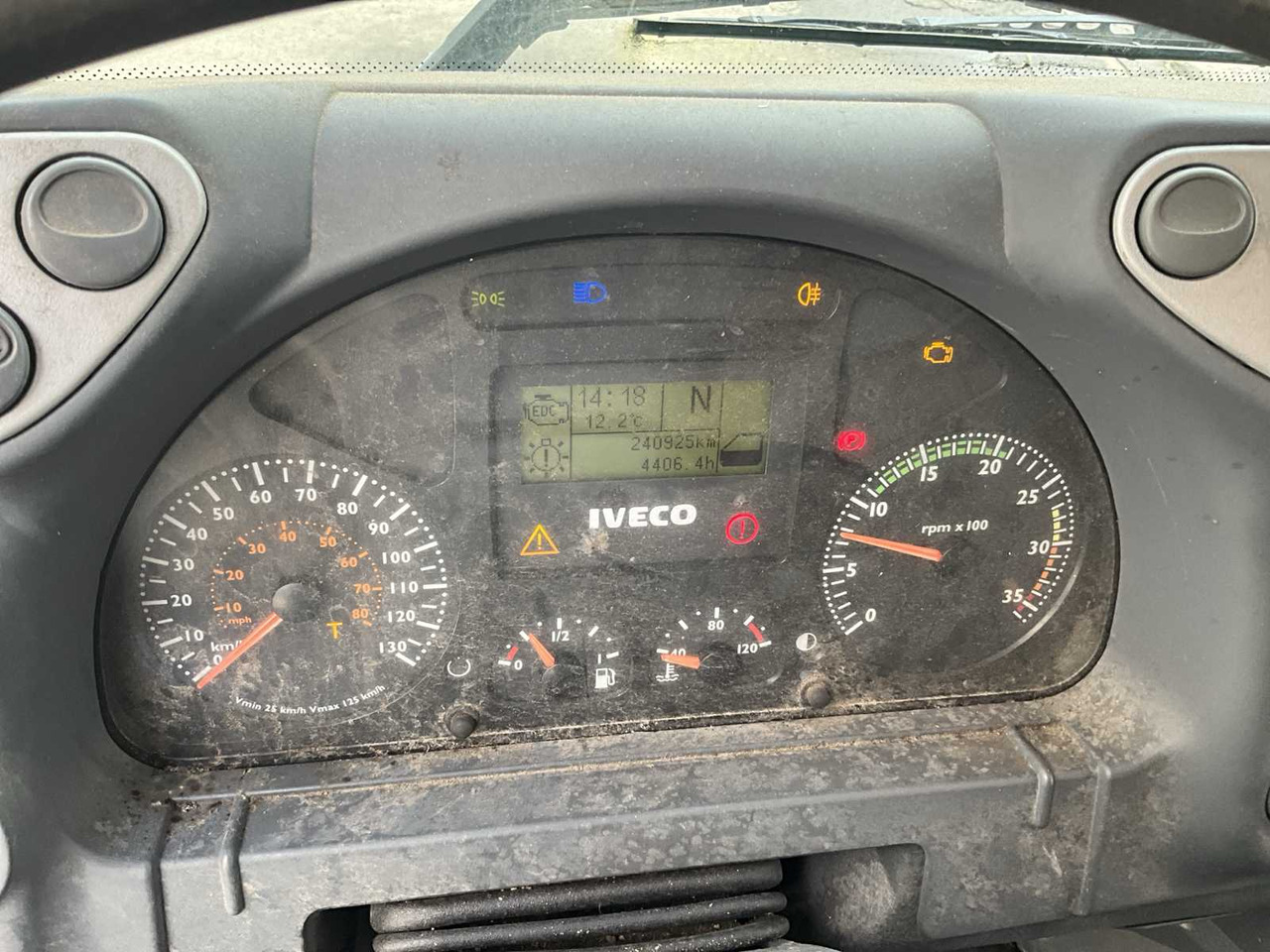 Truck IVECO EUROCARGO - 2008: picture 11