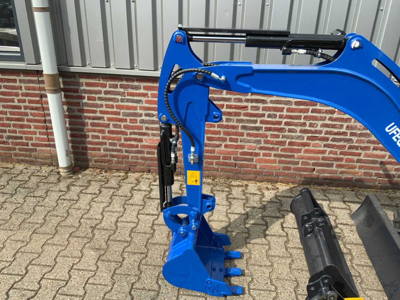Excavator ULTRA FORCE EQUIPMENT NM-1800 KG CRAWLER EXCAVATOR DIESEL 2025 INCL. 3 BUCKETS: picture 16 Excavator ULTRA FORCE EQUIPMENT NM-1800 KG CRAWLER EXCAVATOR DIESEL 2025 INCL. 3 BUCKETS: picture 16