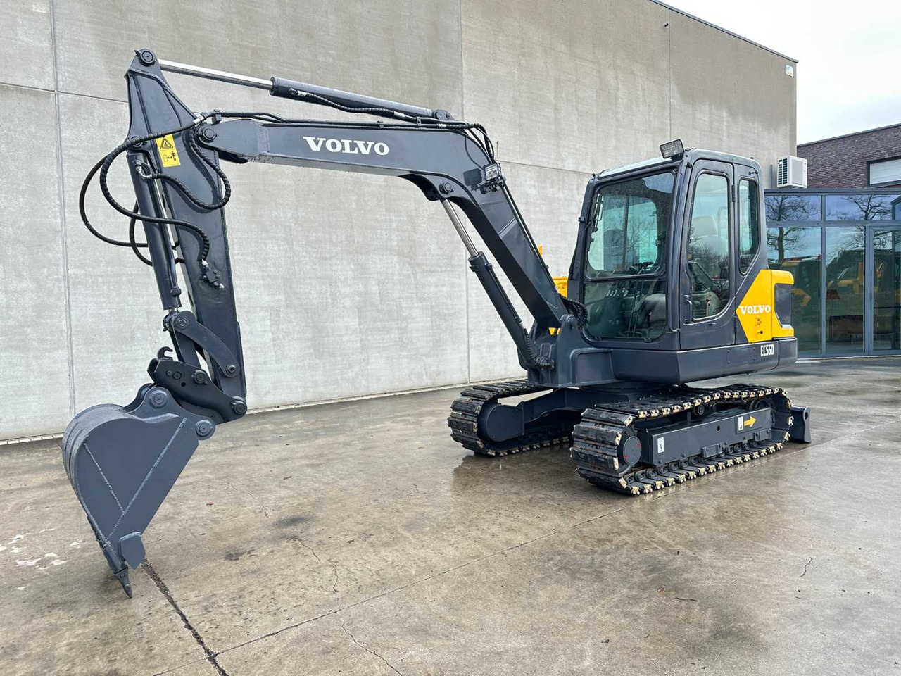VOLVO - 2017 - EC55D - MIDI EXCAVATOR - Excavator: picture 1 VOLVO - 2017 - EC55D - MIDI EXCAVATOR - Excavator: picture 1