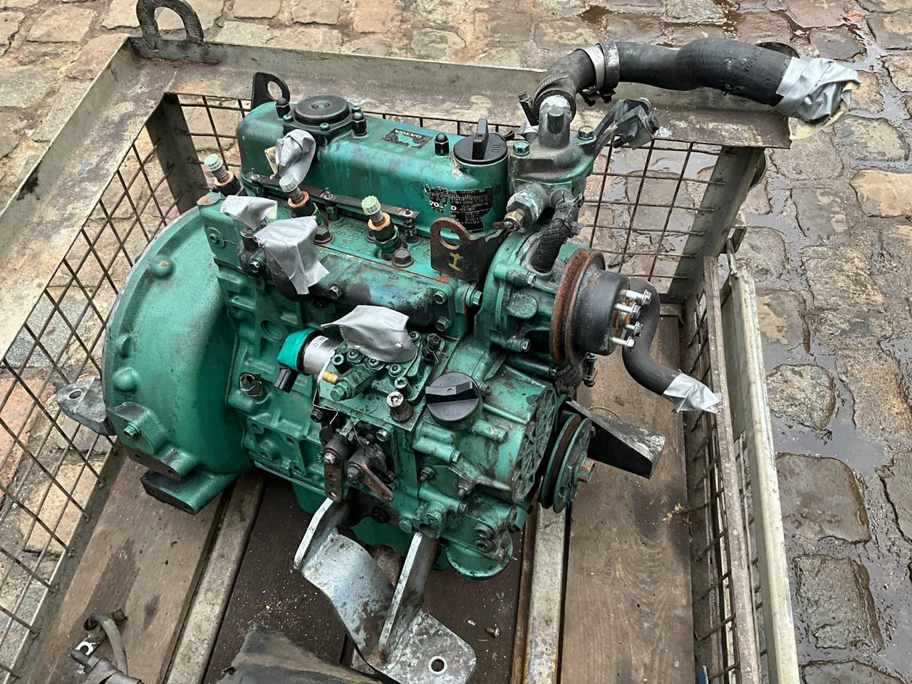 VOLVO - ECR25D - ENGINE - Mini excavator: picture 1 VOLVO - ECR25D - ENGINE - Mini excavator: picture 1