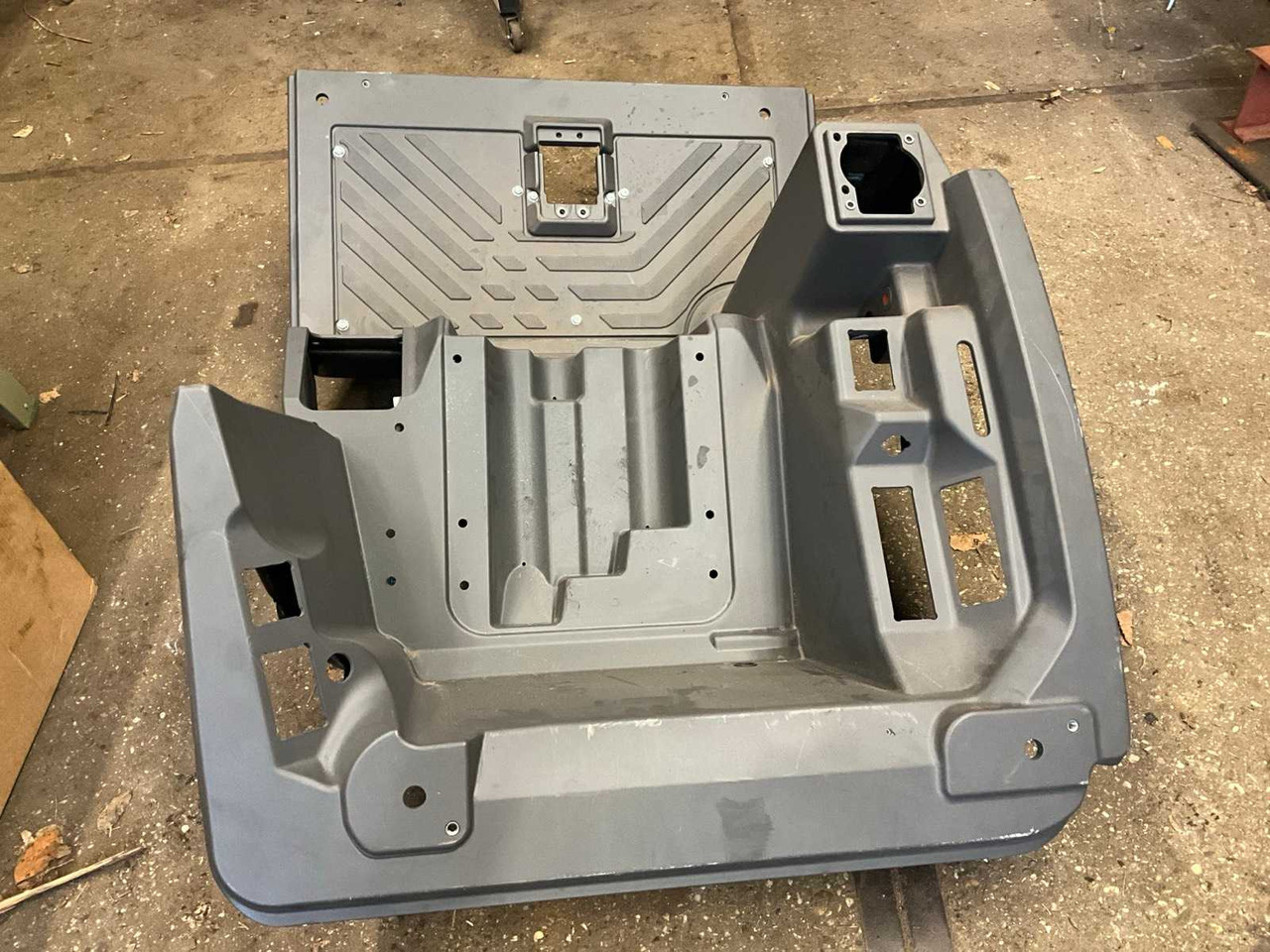 VOLVO ECR25D FRAME FOR IN-CAB CONTROLS - Mini excavator: picture 4 VOLVO ECR25D FRAME FOR IN-CAB CONTROLS - Mini excavator: picture 4