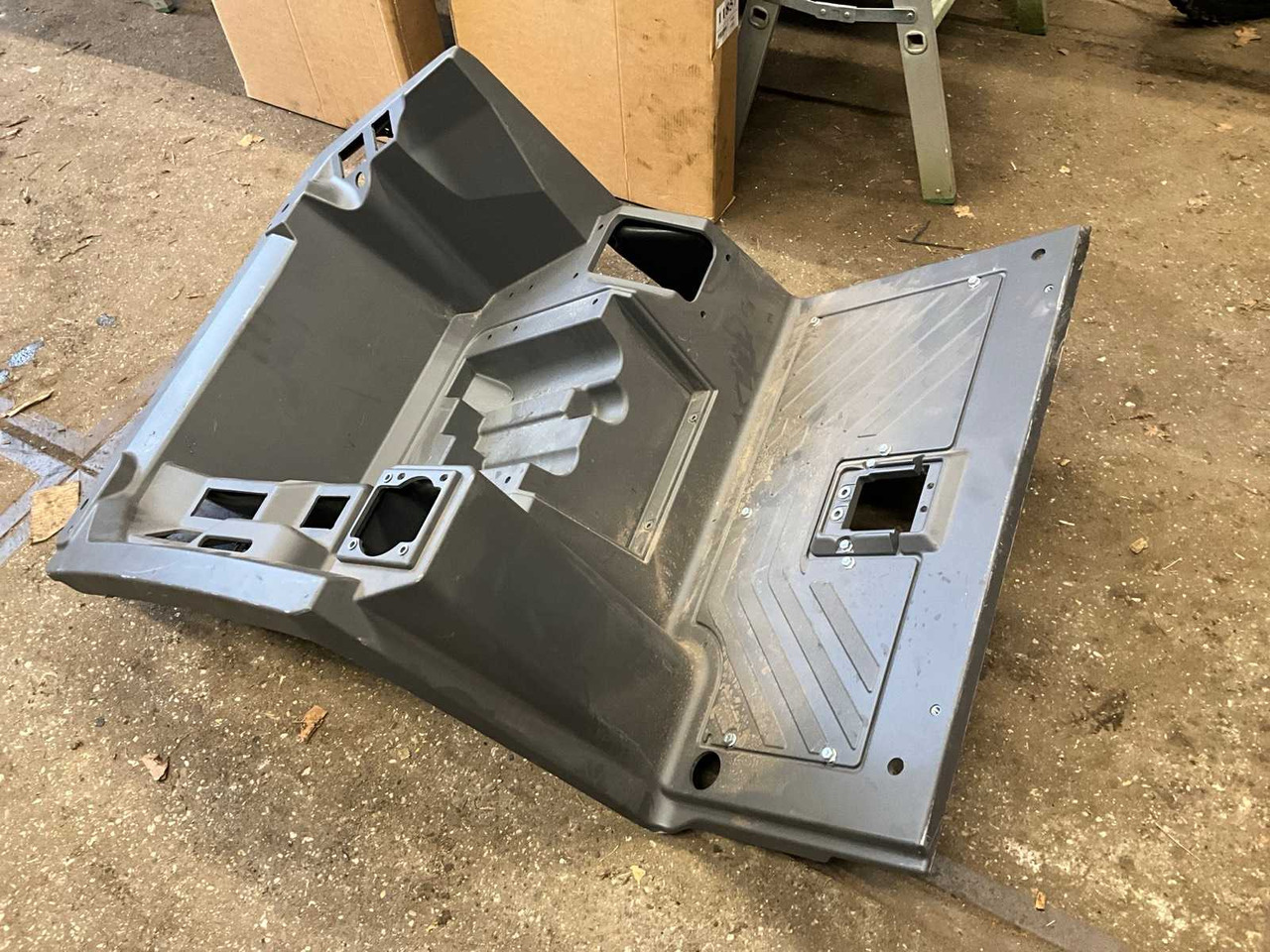 VOLVO ECR25D FRAME FOR IN-CAB CONTROLS - Mini excavator: picture 1 VOLVO ECR25D FRAME FOR IN-CAB CONTROLS - Mini excavator: picture 1