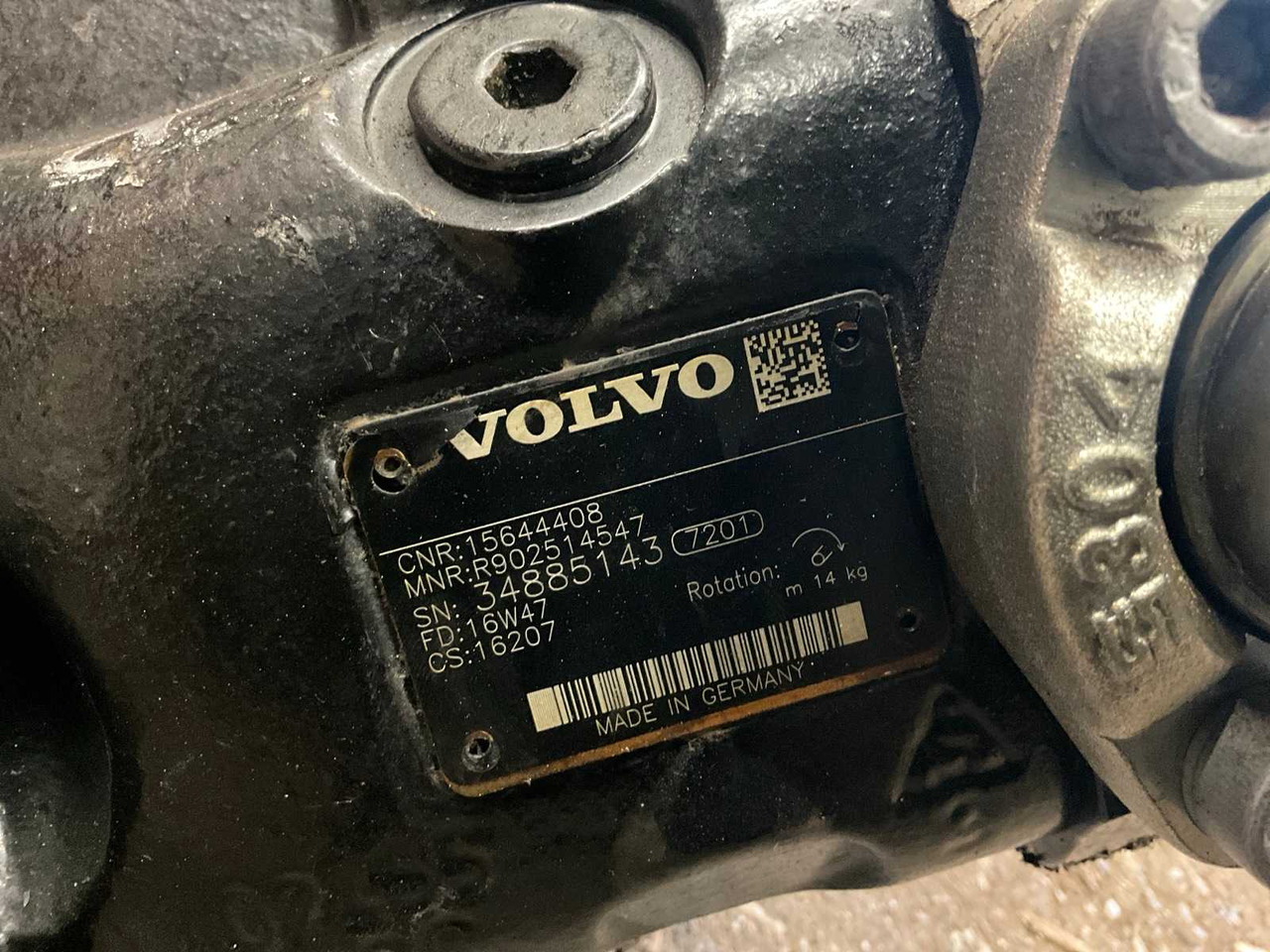 VOLVO ECR25D HYDRAULIC PUMP - Mini excavator: picture 3 VOLVO ECR25D HYDRAULIC PUMP - Mini excavator: picture 3