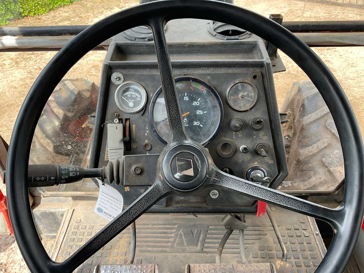 Farm tractor Valmet 605 Turbo LOX: picture 30