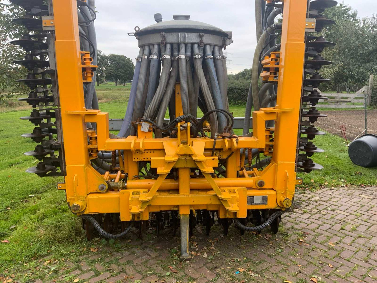 Veenhuis Euroject 350 - Fertilizing equipment: picture 5 Veenhuis Euroject 350 - Fertilizing equipment: picture 5