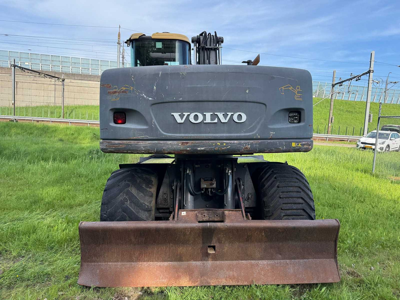 Volvo EW140 - Wheel excavator: picture 5 Volvo EW140 - Wheel excavator: picture 5