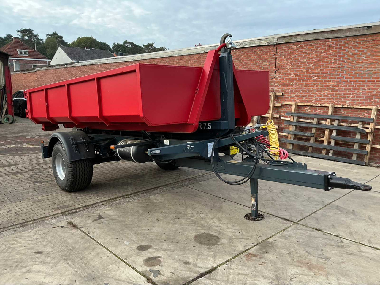 WTC Portyr 7.5 - Farm tipping trailer/ Dumper: picture 1 WTC Portyr 7.5 - Farm tipping trailer/ Dumper: picture 1