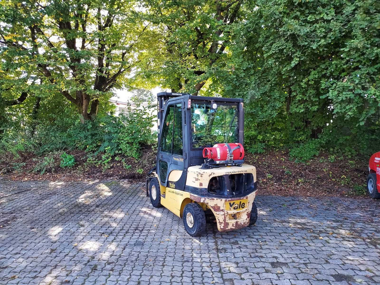YALE GLP25VX V2420 FORKLIFT - Forklift: picture 3 YALE GLP25VX V2420 FORKLIFT - Forklift: picture 3