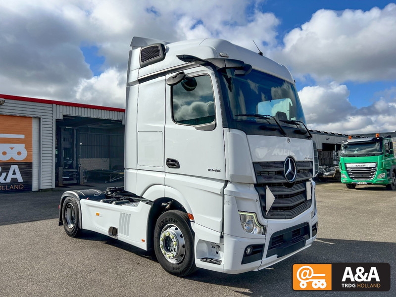 Mercedes-Benz ACTROS 1845 LS - MP5-NEW CONDITION-MIRRORCAM-FRIGO-STAND KLIMA - Tractor unit: picture 4 Mercedes-Benz ACTROS 1845 LS - MP5-NEW CONDITION-MIRRORCAM-FRIGO-STAND KLIMA - Tractor unit: picture 4