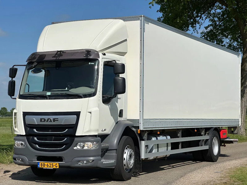 DAF CF 320 LF320.19 EURO6. 830x248x260 - Box truck: picture 1 DAF CF 320 LF320.19 EURO6. 830x248x260 - Box truck: picture 1