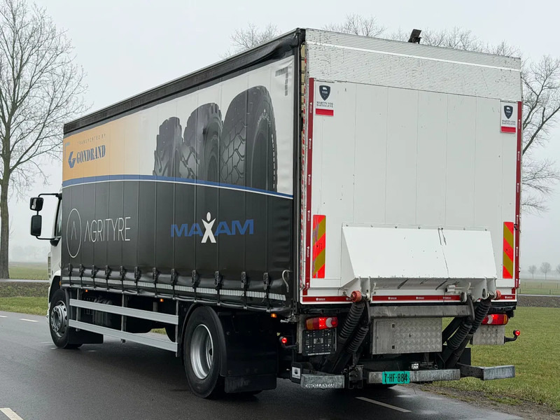 DAF LF 260 - Curtainsider truck: picture 3 DAF LF 260 - Curtainsider truck: picture 3