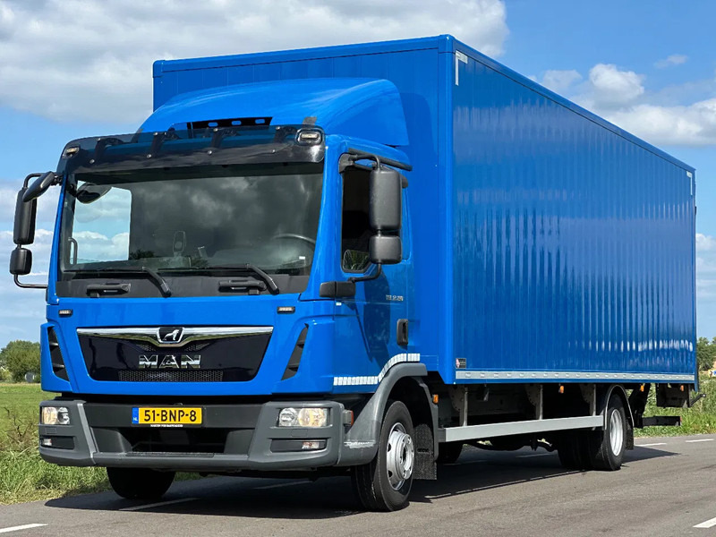 MAN TGL - Box truck: picture 1 MAN TGL - Box truck: picture 1