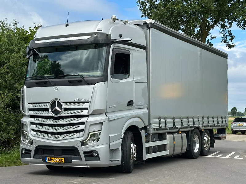 Mercedes-Benz Actros ACTROS 2545LL EURO6. 2021. Schuifzeil Bakwagen met Laadklep. - Curtainsider truck: picture 1 Mercedes-Benz Actros ACTROS 2545LL EURO6. 2021. Schuifzeil Bakwagen met Laadklep. - Curtainsider truck: picture 1