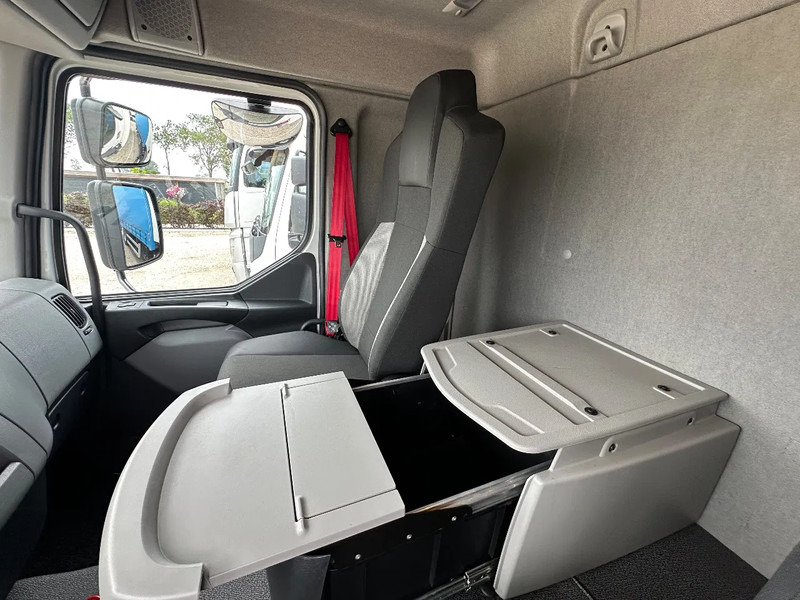 Box truck Renault D D250 DTI 8. 14T: picture 19