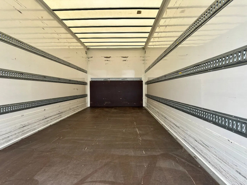 Box truck Renault D D250 DTI 8. 14T: picture 14