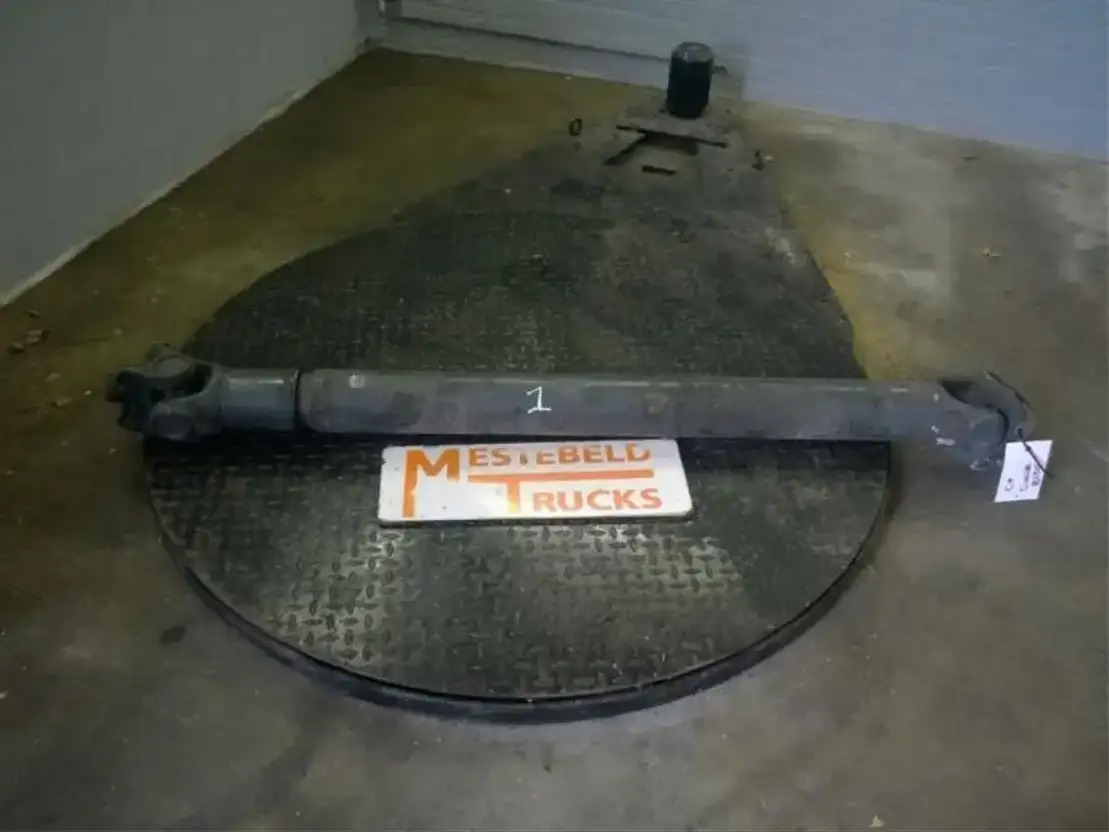 DAF CF Aandrijfas / XF - Drive shaft for Truck: picture 1 DAF CF Aandrijfas / XF - Drive shaft for Truck: picture 1