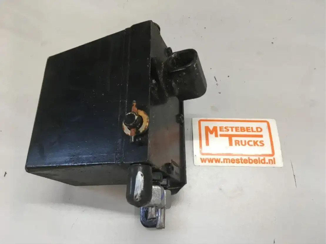 DAF Cabinekantelpomp - Cab and interior for Truck: picture 1 DAF Cabinekantelpomp - Cab and interior for Truck: picture 1