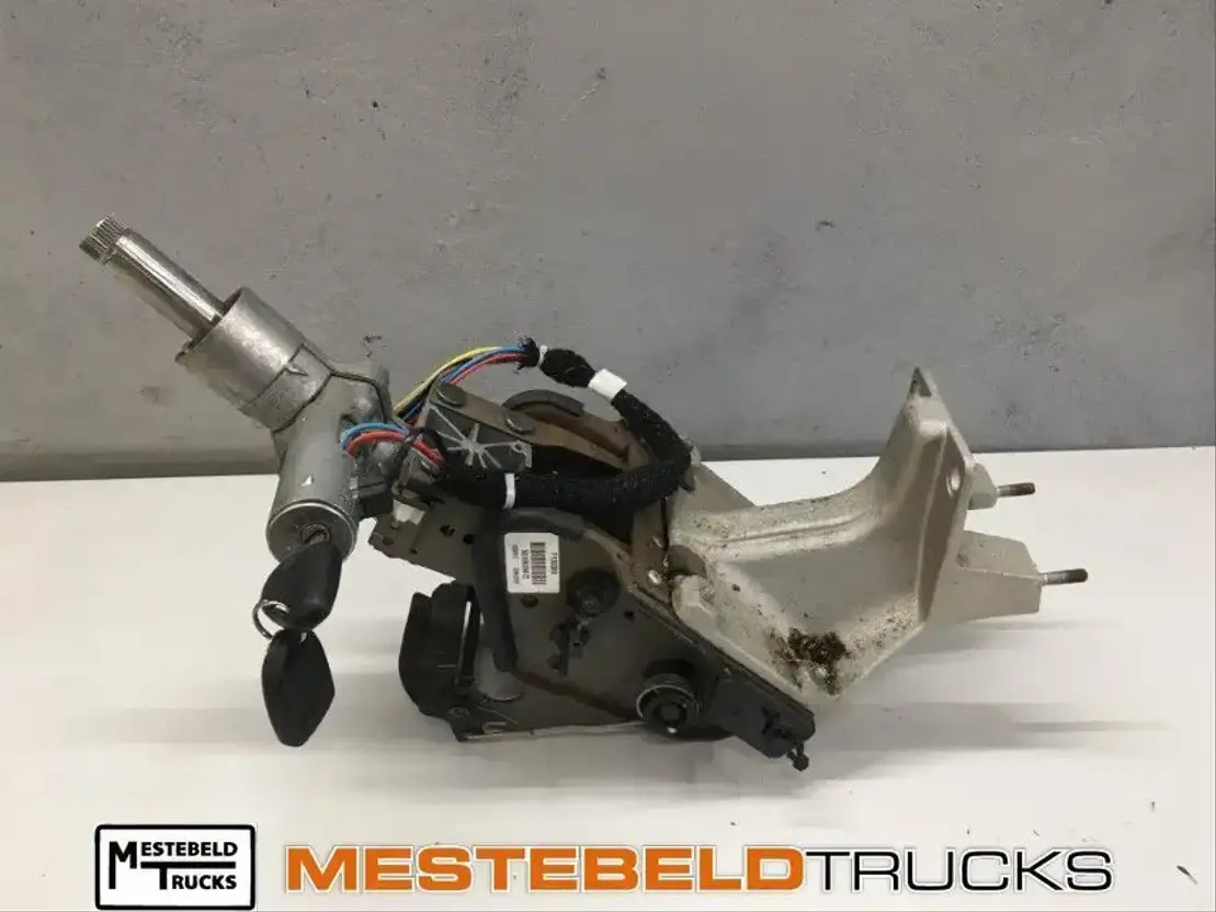 DAF Stuurkolom mechanisch verstelbaar LF45 - Steering for Truck: picture 1 DAF Stuurkolom mechanisch verstelbaar LF45 - Steering for Truck: picture 1