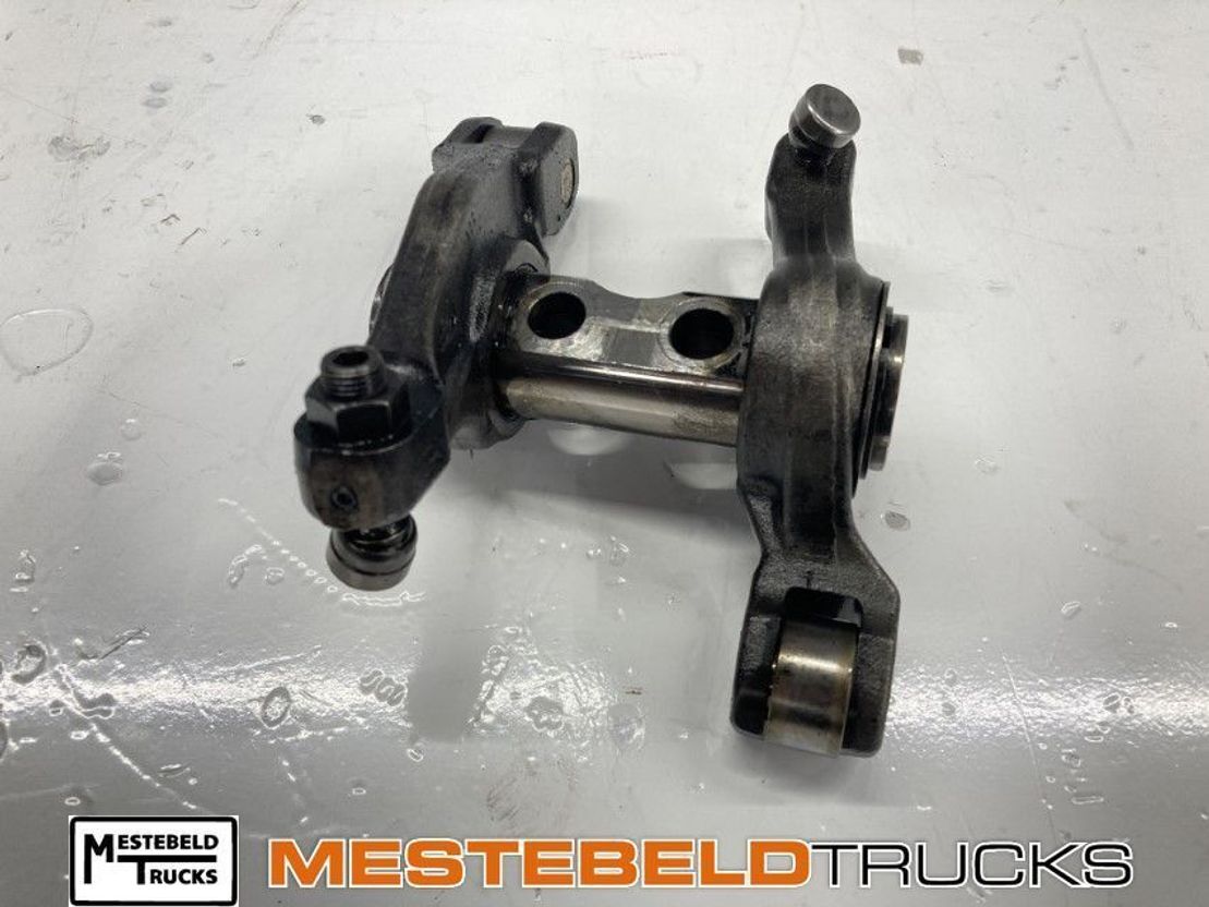 MAN Tuimelaar D2066 - Engine and parts for Truck: picture 1 MAN Tuimelaar D2066 - Engine and parts for Truck: picture 1