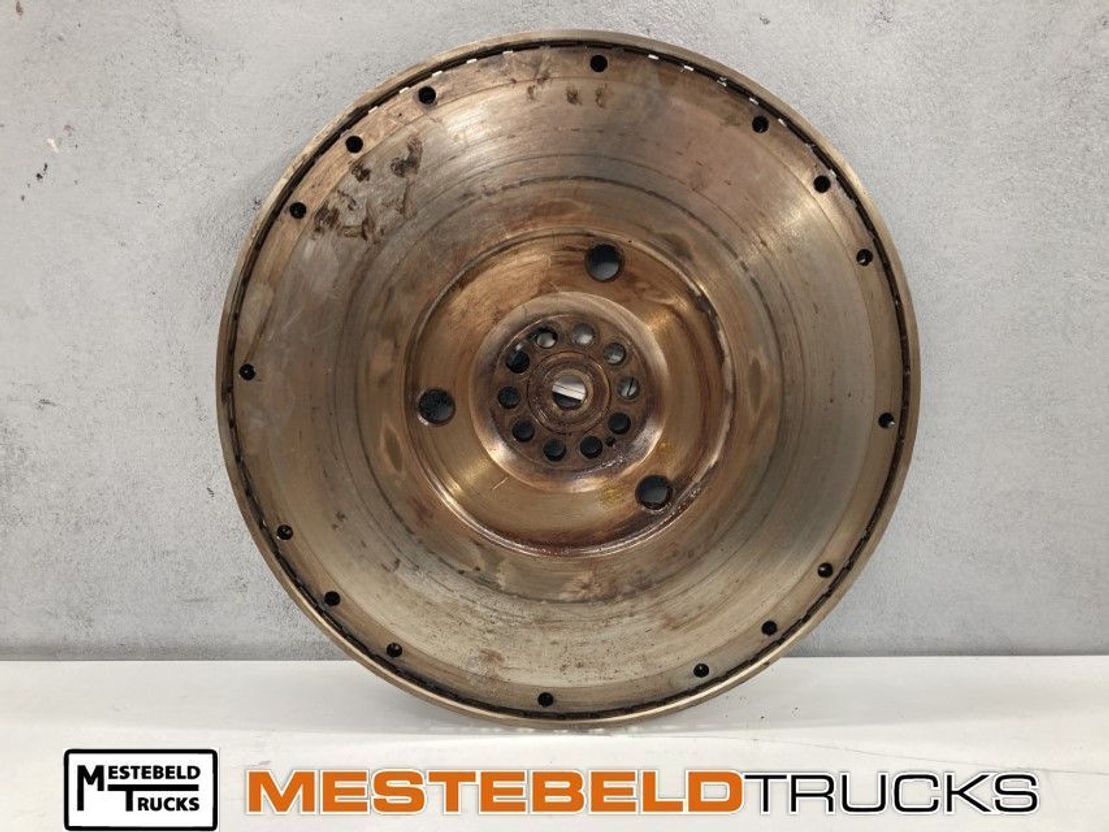 MAN Vliegwiel D2066 TGX - Engine and parts for Truck: picture 1 MAN Vliegwiel D2066 TGX - Engine and parts for Truck: picture 1