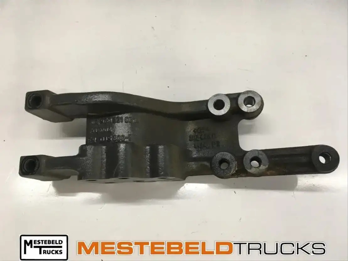 Mercedes-Benz Chassissteun rechts - Frame/ Chassis for Truck: picture 1 Mercedes-Benz Chassissteun rechts - Frame/ Chassis for Truck: picture 1
