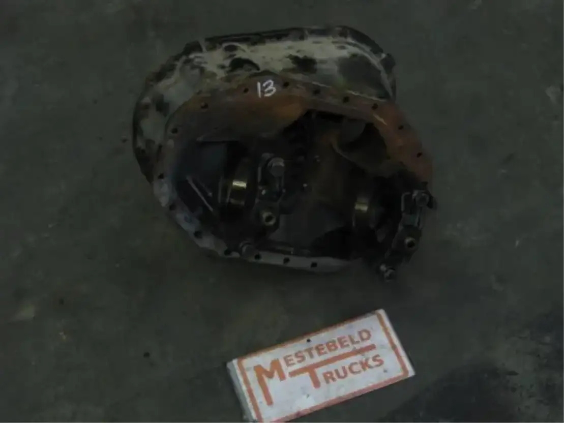 Rear axle for Truck Mercedes-Benz Diff huis: picture 1