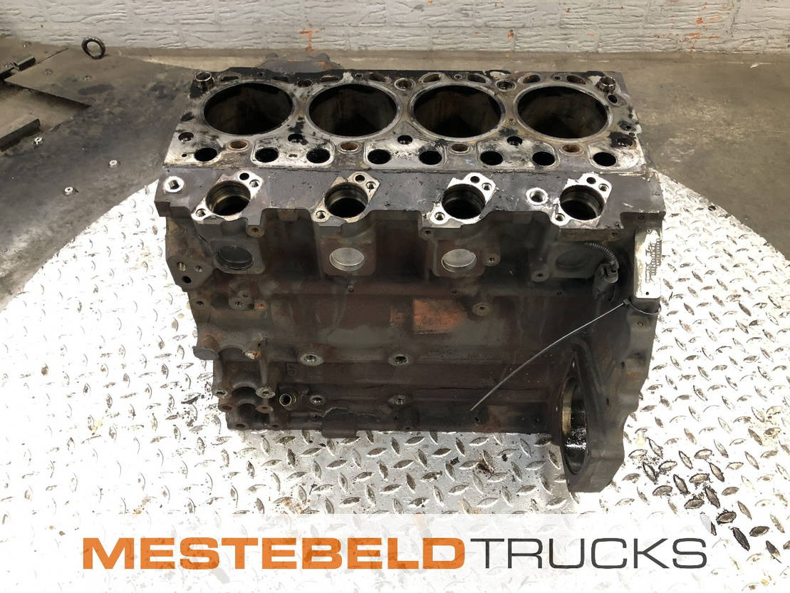 Mercedes-Benz Motorblik OM 904 LA - Engine and parts for Truck: picture 2 Mercedes-Benz Motorblik OM 904 LA - Engine and parts for Truck: picture 2