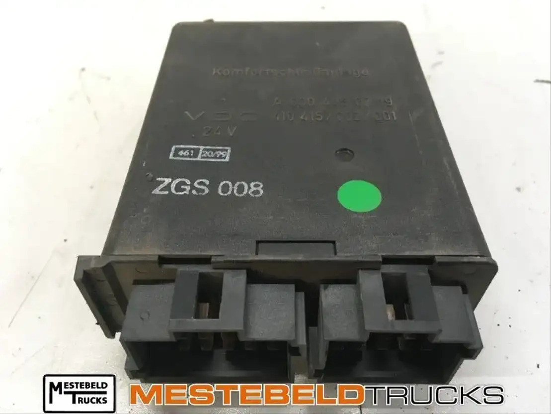 Mercedes-Benz Stuurkast comfort vergrendelingssysteem - Electrical system for Truck: picture 1 Mercedes-Benz Stuurkast comfort vergrendelingssysteem - Electrical system for Truck: picture 1
